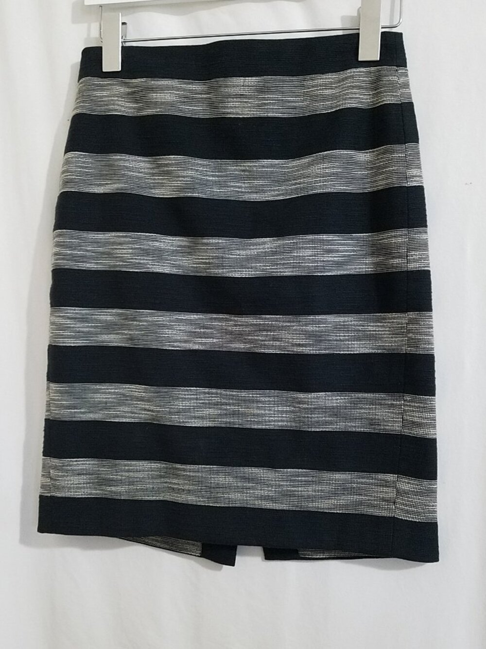 J.Crew The Pencil Skirt — Size 0 🌸
